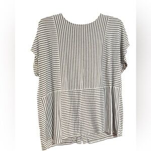 J. Jill Black and White Striped Short Sleeve Top